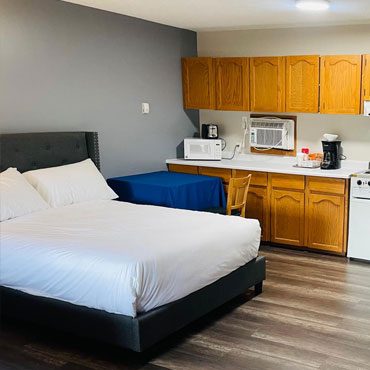 Hotel Reservation in NT, CA